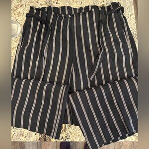 J.Jill vertical stripe capris
